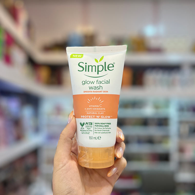 ژل شستشوی روشن کننده سیمپل مدل glow facial